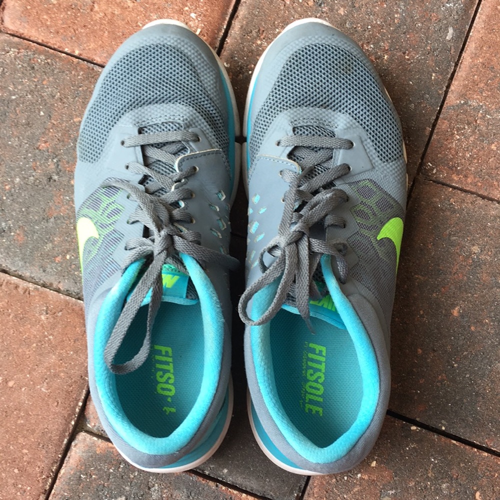 NIKE 2015 FLEX RUN - Picture 2 of 7